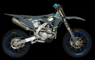 TM MX 450 2026 MX450Fi CORSE-thumb-2