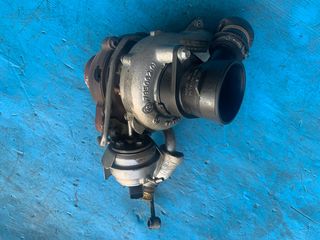VOLVO V40 TURBO-thumb-1