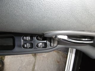 Alfa Romeo Alfa 156 1999 16V T.Spark-thumb-28