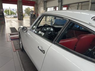 Porsche 912 1967-thumb-25