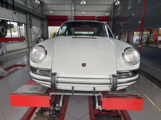 Porsche 912 1967-thumb-30