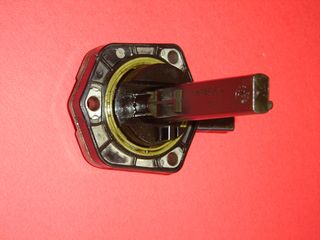 ΑΙΣΘΗΤΗΡΑΣ ΣΤΑΘΜΗΣ ΛΑΔΙΟΥ VW/AUDI '04-'18 06E907660-thumb-2