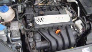 VW PASSAT BLR-BVY-AXW 2.0 FSI