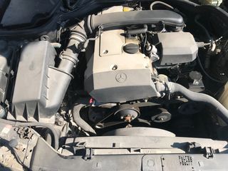 MERCEDES E200 W210