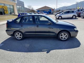 Seat Cordoba 2000-thumb-2