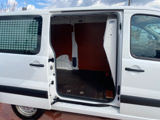 Κλούβα Citroen 2014 Jumpy-thumb-10