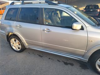 Mitsubishi Outlander 2007 2.0 Turbo 4WD-thumb-9