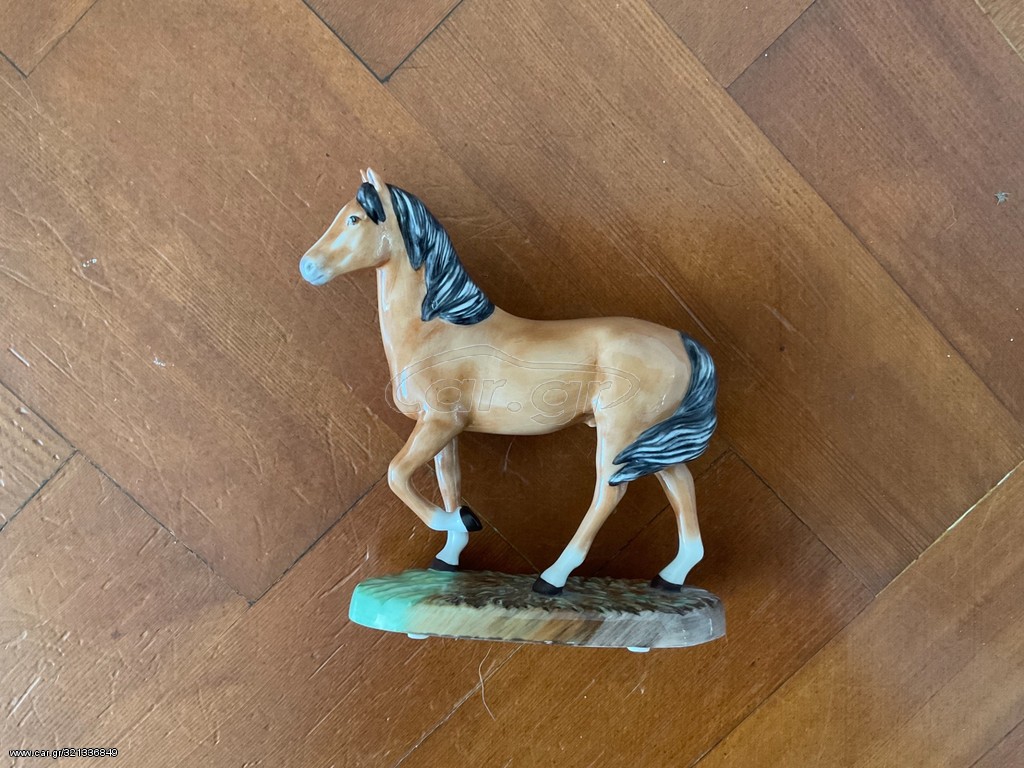 Franklin mint  αλογο πορσελανης