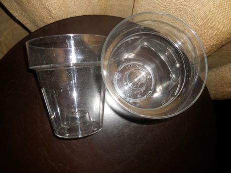 Δύο πλαστικά διάφανα κασπώ/γλάστρες για ορχιδέες (16 εκ.)
