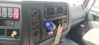 Renault 2002-thumb-9