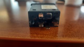 ΔΙΑΚΟΠΤΗΣ ΘΕΡΜΕΝΟΜΕΝΟΥ BMW E30-thumb-1