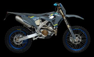 TM EN 250 Fi 2026 TM250EN 4STROKE TWIN-thumb-1