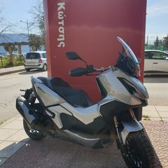 Honda ADV 350 2022-thumb-4