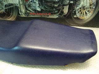 Honda VF 700 INTERCEPTOR σέλα -thumb-3