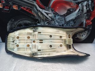 Honda VF 700 INTERCEPTOR σέλα -thumb-7