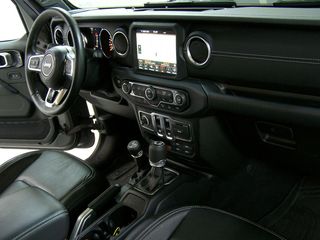 Jeep Wrangler 2021 SAHARA-thumb-12