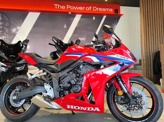 Honda CBR 650 2026 CBR650R e-cluch ΑΤΟΚΑ-thumb-2