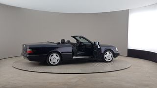 Mercedes-Benz E 200 1997 FINAL EDITION ORIGINAL W124-thumb-8