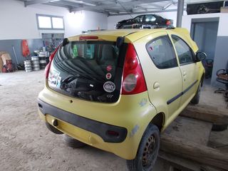 PEUGEOT 107-thumb-2