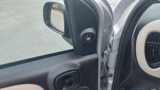 Fiat Panda 2016-thumb-12