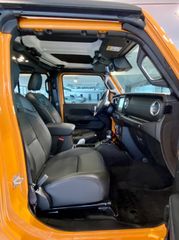 Jeep Wrangler 2023 RUBICON PLUG IN HYBRID-thumb-9