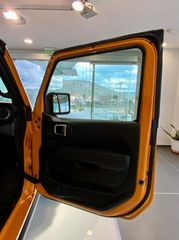 Jeep Wrangler 2023 RUBICON PLUG IN HYBRID-thumb-14