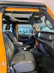 Jeep Wrangler 2023 RUBICON PLUG IN HYBRID-thumb-17