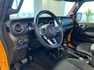 Jeep Wrangler 2023 RUBICON PLUG IN HYBRID-thumb-23