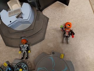 PLAYMOBIL Αρχηγείο Drones-thumb-4