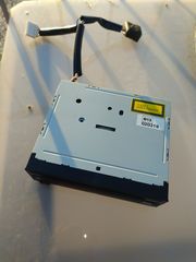 Cd player Toyota -thumb-3