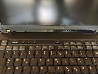 Laptop IBM Thinkpad T41-thumb-3