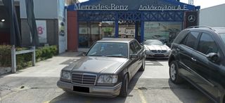 Mercedes-Benz E 200 1991-thumb-2