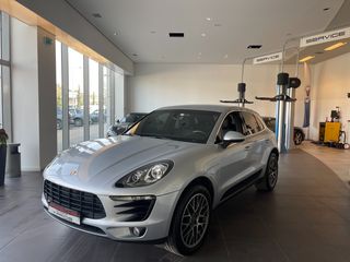 Porsche Macan 2015-thumb-1