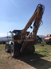 Θαμνοκοπτικά JCB 2001-thumb-1