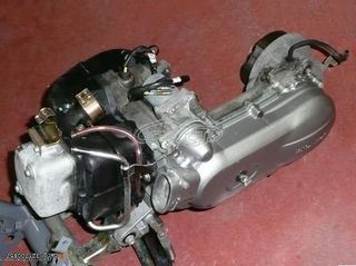 HONDA ΝΗ LEAD SCV 100 (ΚΙΝΤΗΡΑΣ JF 11) MOD. 2005 ΔΙΑΦΟΡΑ ΜΕΤΑΧ/ΝΑ ΑΝΤ/ΚΑ (ΔEΙΤΕ ΤΙ ΥΠΑΡΧΟΥΝ) ΜΙΑ ΑΔΕΙΑ ΚΥΚΛΟΦΟΡΙΑΣ ΑΠΟ GLX - C-50,  ΑΥΤΟΚΟΛΛΗΤΑ - ΕΜΒΛΗΜΑΤΑ  ΑΠΟ HONDA GLX, C-50, Ζ-50 +ΤΑΜΠΕΛΑΚΙ ΑΓΡΑΦΟ