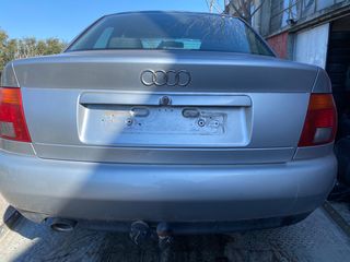 Audi A4 1600 cc μόνο γι ανταλλακτικα 