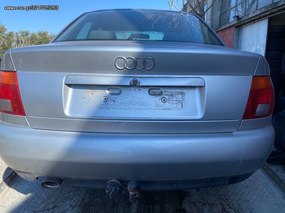 Audi A4 1600 cc μόνο γι ανταλλακτικα