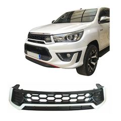 Toyota Hilux (Revo) 2015+ Μεσαία Μάσκα [Με Led]