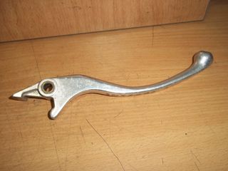 ΜΑΝΕΤΑ ΔΕΞΙΑ ΦΡΕΝΟΥ ΓΝΗΣΙΑ HONDA INTEGRA 700/750 NC
