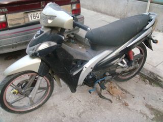 modenas  kris star 125  ολοκληρη μοτο  κοματι-κοματι  -μοτερ-ζαντεσ-κτλπ