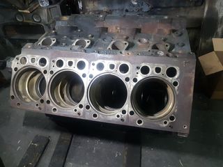 MERCEDES-BENZ  Actros v8-thumb-5