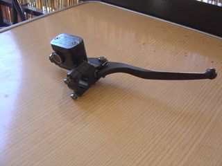 yamaha crypton r 2004/2008-thumb-1