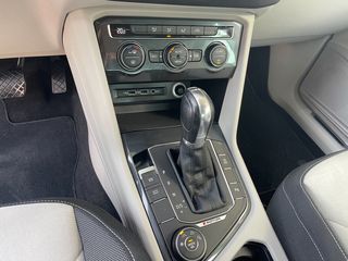 Volkswagen Tiguan 2019 2.0 190hp 4MOTION LED DIGITAL COCKPIT-thumb-16