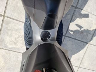 Piaggio Beverly 300 2018 300 S -ABS-ASR-MAT ΧΡΩΜΑ!-thumb-15