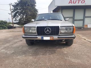 Mercedes-Benz 240 '78