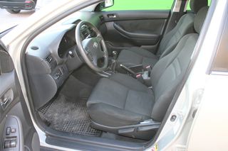Toyota Avensis 2005 1,6 VVTI TERRA-thumb-6