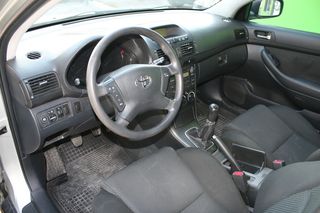 Toyota Avensis 2005 1,6 VVTI TERRA-thumb-7