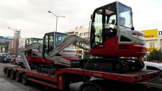 Εκσκαφάκι (διαβολάκι) Takeuchi 2025 TB240-thumb-2