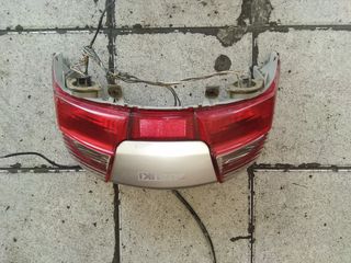 φαναρι πισω suzuki burgman 650