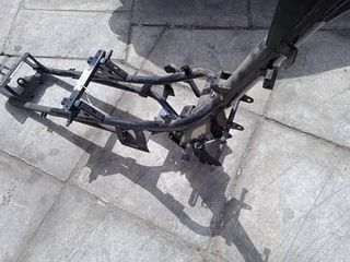 ΣΚΕΛΕΤΟΣ MODENAS KRISTAR 125-thumb-1